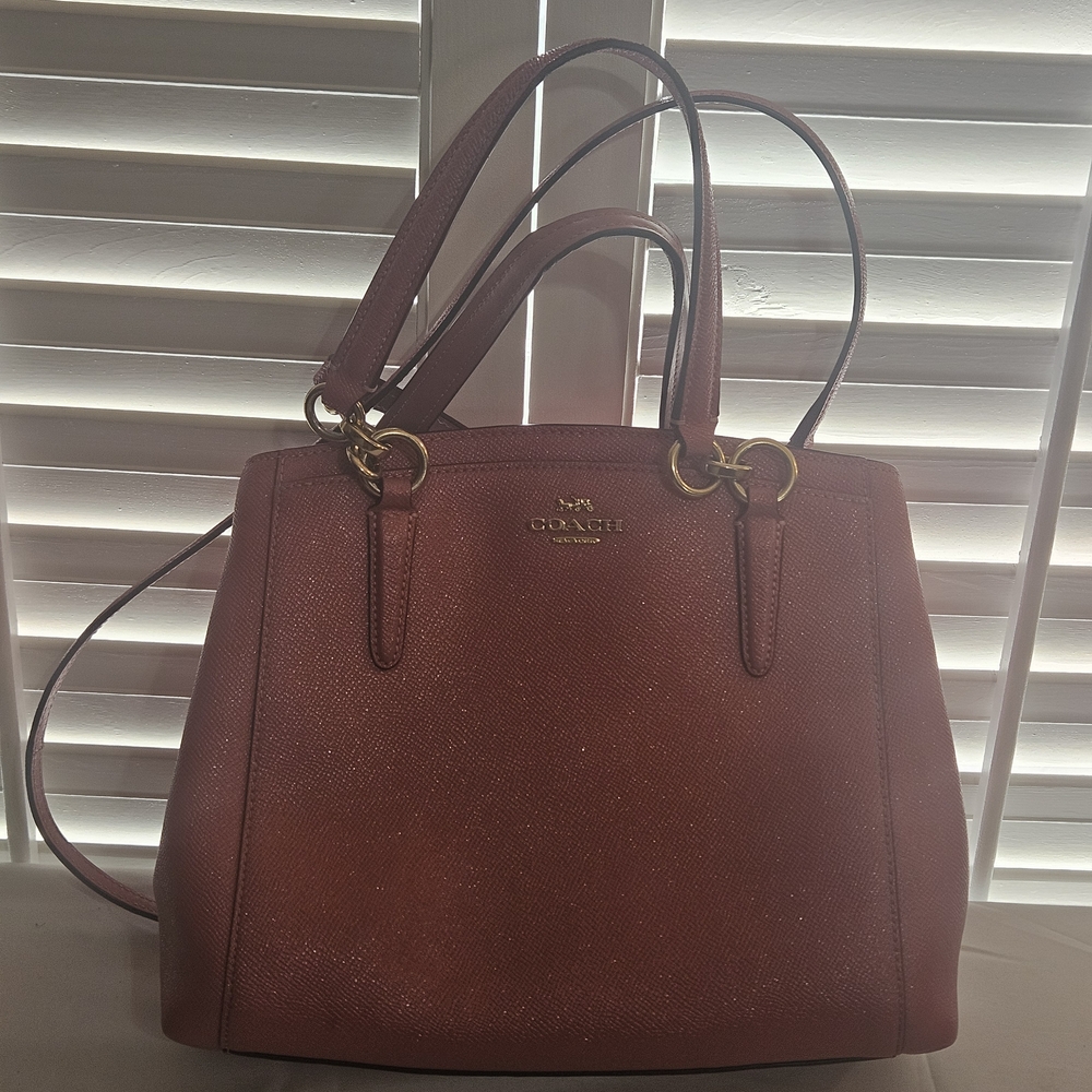 Coach Maroon Leather Shoulder Bag with Gold Accents FINAL OFFER BUY NOW